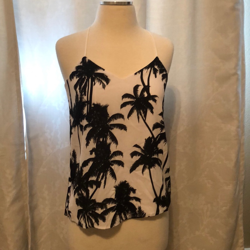 Express v-neck tank Sz XS NWT
